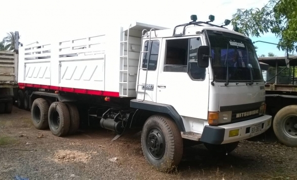 ขาย 10 ล้อ 2 เพลาดั้ม FN527M-TF ไอ้หลงเทอร์โบ ซีเรียล 4703 เครื่องเดิม 6D16 Turbo 220 แรงม้า คัสซีสวย เกียร์เสื้อลาย 10 สปีด ดั้มสามมิตร ทะเบียนพร้อมโอน ราคาต่อรองได้ครับ ขาย 10 ล้อ 2 เพลาดั้ม FN527M-TF ไอ้หลงเทอร์โบ ซีเรียล 4703 เครื่องเดิม 6D16 Turbo 220 แรงม้า คัสซีสวย เกียร์เสื้อลาย 10 สปีด ดั้มสามมิตร ทะเบียนพร้อมโอน ราคาต่อรองได้ครับ