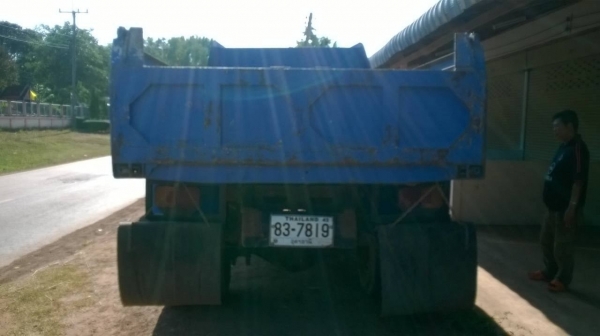 ขาย 6 ล้อดั้มยาง 900 คัสซีสวยตลอดเส้น เครื่อง 6BB1 145 แรงม้าปั้มลม เฟืองท้ายใหญ่โบ้ เบรคทิฟฟี่ พวงมาลัยพาวเวอร์ ยางเต็ม ทะเบียนเต็มพร้อมโอน ราคาคุยกันได้ครับ ขาย 6 ล้อดั้มยาง 900 คัสซีสวยตลอดเส้น เครื่อง 6BB1 145 แรงม้าปั้มลม เฟืองท้ายใหญ่โบ้ เบรคทิฟฟี่ พวงมาลัยพาวเวอร์ ยางเต็ม ทะเบียนเต็มพร้อมโอน ราคาคุยกันได้ครับ