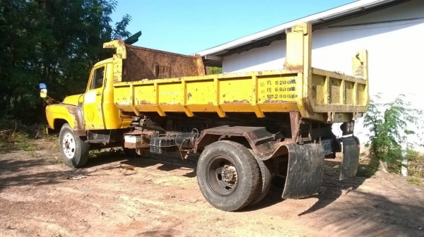 ขาย 6 ล้อหัวยาวดั้ม รุ่นพิเศษคัสซีใหญ่ คลัชแขวน เครื่อง 6BD1 165 แรงม้าแน่นแรงดีมาก เฟืองท้ายใหญ่จัมโบ้ พวงมาลัยพาวเวอร์ ทะเบียนเต็มพร้อมโอน ระบบไฟครบ ราคาต่อรองได้ครับ