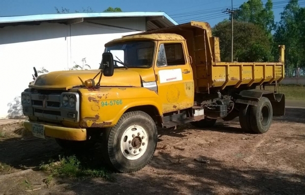 ขาย 6 ล้อหัวยาวดั้ม รุ่นพิเศษคัสซีใหญ่ คลัชแขวน เครื่อง 6BD1 165 แรงม้าแน่นแรงดีมาก เฟืองท้ายใหญ่จัมโบ้ พวงมาลัยพาวเวอร์ ทะเบียนเต็มพร้อมโอน ระบบไฟครบ ราคาต่อรองได้ครับ