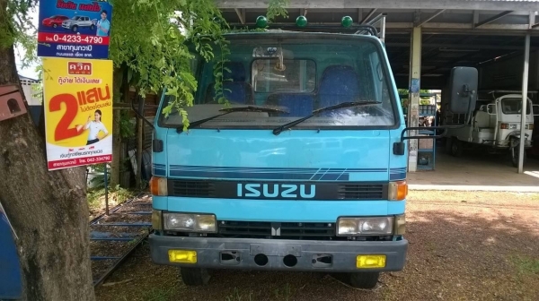 ขายรถบรรทุก 4 ล้อ คัสซีสวยตลอดเส้น เครื่อง 4BB1 100 แรงม้า เกียร์สั้น กระบะปูพื้นเหล็ก ทะเบียนพร้อมโอน ราคาต่อรองได้ครับ ขายรถบรรทุก 4 ล้อ คัสซีสวยตลอดเส้น เครื่อง 4BB1 100 แรงม้า เกียร์สั้น กระบะปูพื้นเหล็ก ทะเบียนพร้อมโอน ราคาต่อรองได้ครับ