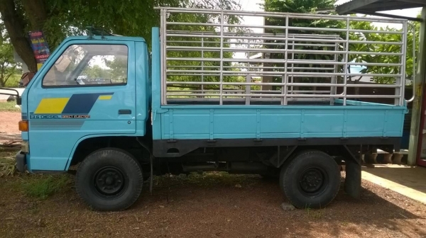 ขายรถบรรทุก 4 ล้อ คัสซีสวยตลอดเส้น เครื่อง 4BB1 100 แรงม้า เกียร์สั้น กระบะปูพื้นเหล็ก ทะเบียนพร้อมโอน ราคาต่อรองได้ครับ ขายรถบรรทุก 4 ล้อ คัสซีสวยตลอดเส้น เครื่อง 4BB1 100 แรงม้า เกียร์สั้น กระบะปูพื้นเหล็ก ทะเบียนพร้อมโอน ราคาต่อรองได้ครับ