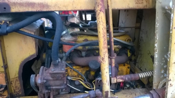 ขายรถตัก KOMATSU SD20 สภาพใช้งานได้ เครื่องดี ปั้มดี ราคาต่อรองได้ครับ