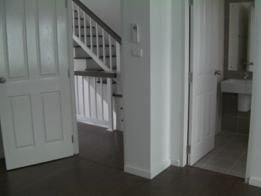 ขายทาวน์เฮ้าส์ ม.ทาวน์พลัส ติด Big c ประชาอุทิศ 90