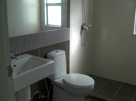 ขายทาวน์เฮ้าส์ ม.ทาวน์พลัส ติด Big c ประชาอุทิศ 90