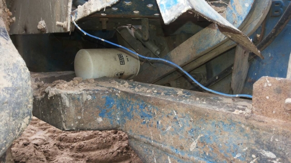 ขายรถไถ FORD 6610 2 เพลา เล่มทะเบียน ใบมีดดันหน้า 7 จาน ราคา 500000