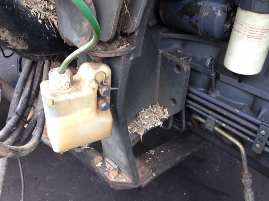 ขายแล้ว ชุดตักหน้ารถไถฟอร์ด TS90 ตรงรุ่น ยี่ห้อMAILLEUX  MX 80 รุ่นใหม่สภาพสวย มีบุ้งกี๋ตัก ขอบคุณเสี่ยหมู บ่อพลอย มากครับ