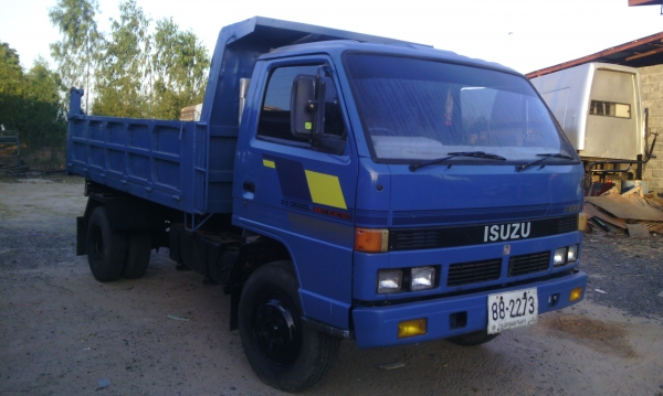 ISUZU115  ดั๊มดิน  เครื่องดี ครัชชีดี  เอกสารพร้อม  พร้อมใช้งาน