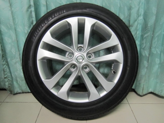 ขายล้อแม็กพร้อมยางป้ายแดง Nissan Juke ขอบ 17 ปี 14