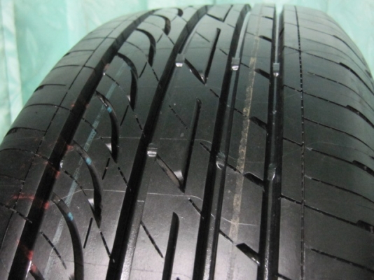 ขายล้อแม็กพร้อมยางป้ายแดง Nissan Juke ขอบ 17 ปี 14