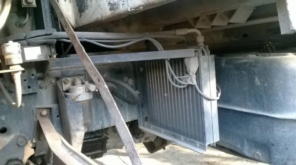 รถสิบล้อ MITSUBISHI FN527 MA11765 บรรทุกแบคโฮ200 ราคาต่อรองได้