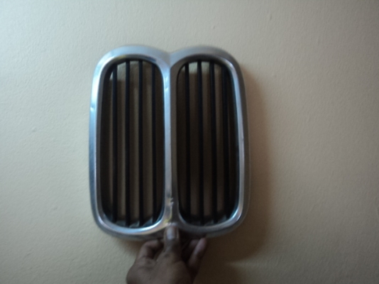 จมูก 2002 ไฟท้ายเหลี่ยม 4500บาท