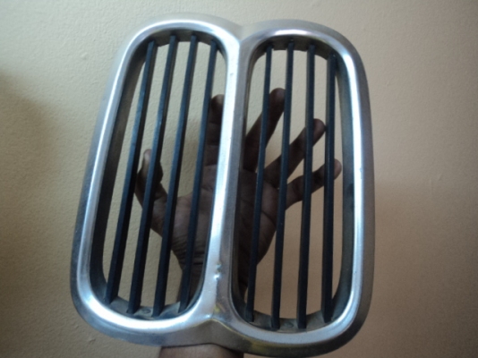 จมูก 2002 ไฟท้ายเหลี่ยม 4500บาท จมูก 2002 ไฟท้ายเหลี่ยม 4500บาท