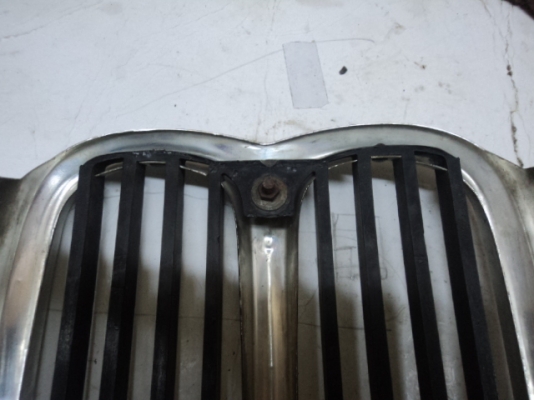 จมูก 2002 ไฟท้ายเหลี่ยม 4500บาท จมูก 2002 ไฟท้ายเหลี่ยม 4500บาท