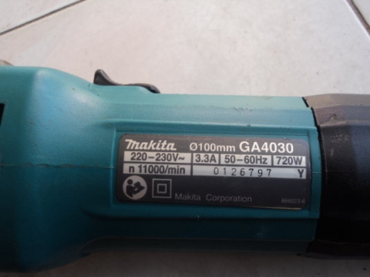 หินเจียร์ Makita  ga4030 ถูก1000บาท