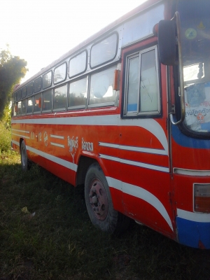 ขายรถโดยสาร