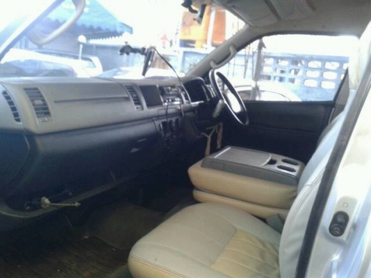 ขายรถตู้ TOYOTA COMMUTER. ปี 2009 เครื่อง 2.5 วีไอพีเต็ม. ราคา 699,000 บาท โทร 0922726669. ตันหยงค่ะ ขายรถตู้ TOYOTA COMMUTER. ปี 2009 เครื่อง 2.5 วีไอพีเต็ม. ราคา 699,000 บาท โทร 0922726669. ตันหยงค่ะ