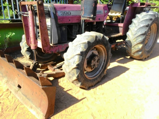 ขาย Massey Ferguson 390    2เพลา พร้อมดันหน้า