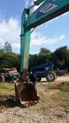 ขายด่วนแม็คโค โกเบโก 200 มาร์ค5 หัวฮอเครื่องเดิมปั๊มเดิมไฟฟ้าครบพร้อมใบอินวอยส์ ขายด่วนแม็คโค โกเบโก 200 มาร์ค5 หัวฮอเครื่องเดิมปั๊มเดิมไฟฟ้าครบพร้อมใบอินวอยส์