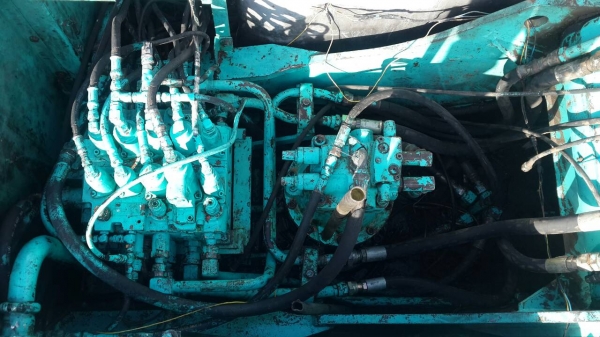 ขายด่วนแม็คโค โกเบโก 200 มาร์ค5 หัวฮอเครื่องเดิมปั๊มเดิมไฟฟ้าครบพร้อมใบอินวอยส์ ขายด่วนแม็คโค โกเบโก 200 มาร์ค5 หัวฮอเครื่องเดิมปั๊มเดิมไฟฟ้าครบพร้อมใบอินวอยส์