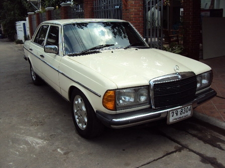 ขาย BENZ เครื่อง1JZ-GE auto ติดแก๊สLPG สภาพดีพร้อมใช้