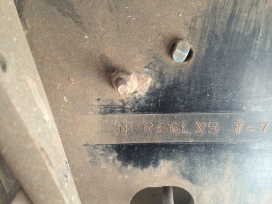 6ล้อดั้ม 120แรง ปี*39 NPR66LX5T-71000589 เครื่องฝาขาว4HF1-354584 รถห้างแท้ เดิมๆทั้งคัน..สีเดิม ใช้มือเดียว ขับคนเดียว...