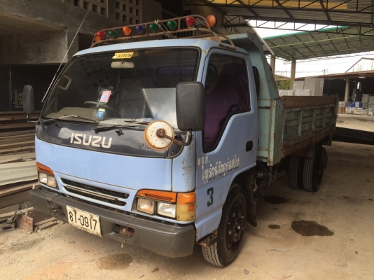 6ล้อดั้ม 120แรง ปี*39 NPR66LX5T-71000589 เครื่องฝาขาว4HF1-354584 รถห้างแท้ เดิมๆทั้งคัน..สีเดิม ใช้มือเดียว ขับคนเดียว...