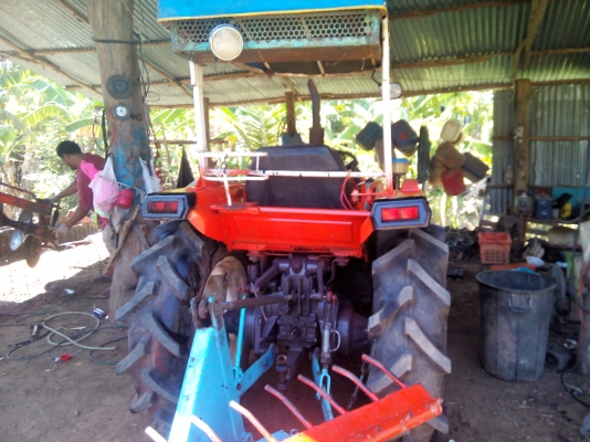 รถไถคูโบต้าL1-26 (4WD) (หลุดมัดจำครับ ขายใหม่อีกรอบ)ลดสุดๆแล้วครับ