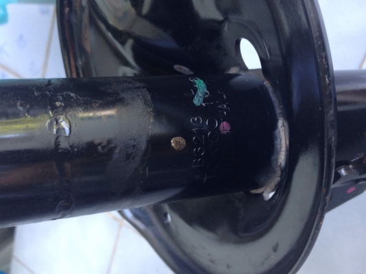 โช้คอัพหน้า toyota camry ACV 30 L โช้คอัพหน้า toyota camry ACV 30 L