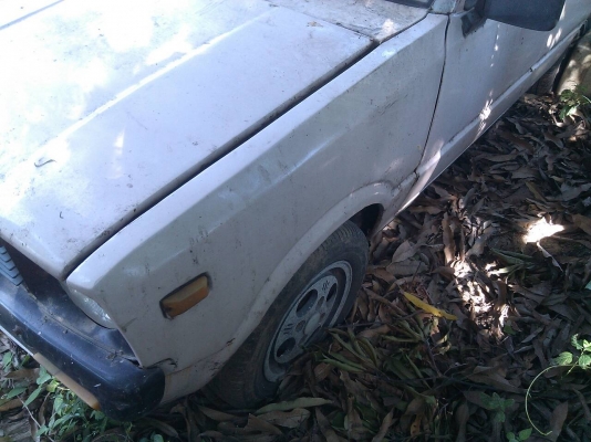 ขายรถ  รถซูซูกิ ฟรอนเต้จอดอยู่ที่อู่  หาคนซื้อเอาไปปั้นต่อ  ต้องการขาย 25000   มีรายการที่ต้องซ่อม   ตามนี้คะ 1.ลูกปืนล้อหน้าL+R  2ลูก 2ลูกปืนล้อหลัง L+R 2ชุด 3.ผ้าเบรคหน้า1ชุดผ้าเบรคหลัง1ชุด  4ยางซ่อมดิสก์เบรคหน้า 1 ชุด 5 กระบอกเบรคหน้า 2 ตัว 6 ลูกสูบดิส