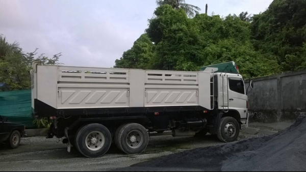 ขายรถสิบล้อฮีโน่ เมก้า320 แรงม้า ไฮทอร์ค ปึ49 ดั้มสามมิตร สภาพพร้อมใช้งาน ขาย1900000 ขายรถสิบล้อฮีโน่ เมก้า320 แรงม้า ไฮทอร์ค ปึ49 ดั้มสามมิตร สภาพพร้อมใช้งาน ขาย1900000