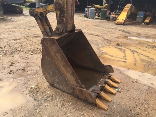 PC200-8 11524ชม. ไม่เคยลงน้ำเค็ม รถสภาพดีมาก สวย เล่มพร้อม