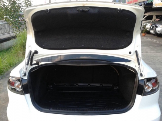 Mazda 3 ปี2008 เกียร์ออโต้ รถสภาพสวยผ่อนถูกๆ เดือนละ5,xxxบาท