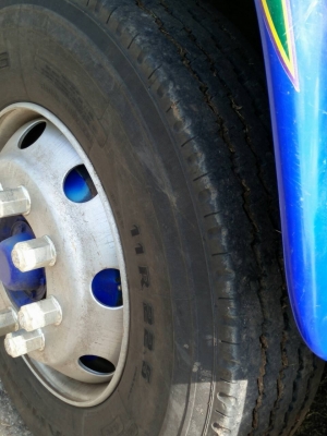 ขาย10ล้อ2เพลา270แรงเดก้ายูโรวันเทเลอร์รากรถเกี่ยวสวยยางเต็ม ราคา 1550000