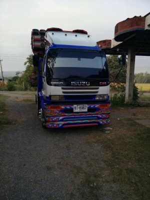 ขาย10ล้อ2เพลา270แรงเดก้ายูโรวันเทเลอร์รากรถเกี่ยวสวยยางเต็ม ราคา 1550000