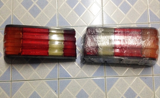 ขายไฟท้ายBenz w126