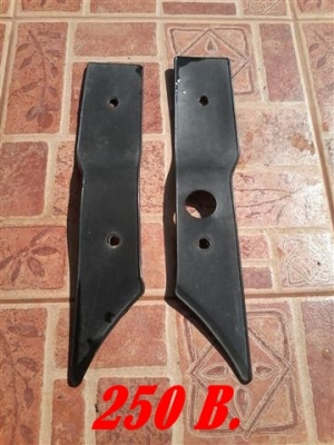 ายอะไหล่ NSR150 ตากลม รายละเอียดราคาตามรูป สนใจติดต่อ (กบรถเก่าแพร่)