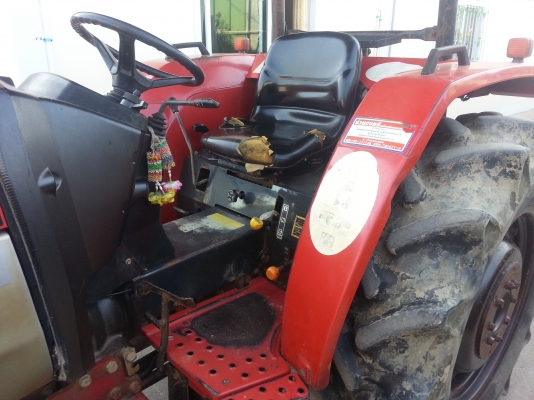 ยันร์ม่า EF453T 4 WD ใบมีดดันหน้าสภาพเดิมๆ ใช้งานได้ปรกติครับ