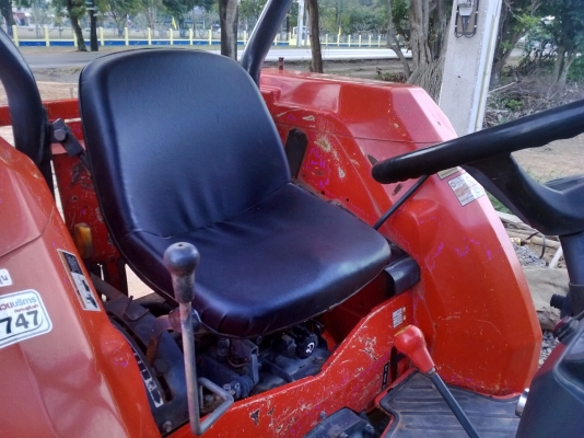 ขายแทรกเตอร์คูโบต้า L4508 DI  สเปเชียล  ใบมีดดันหน้าผาลพรวน6*24ตราช้างพร้อมใช้งาน