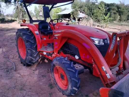 ขายแทกเตอร์คูโบต้าL4708 มีใบมีดพร้อมใช้งานครับ