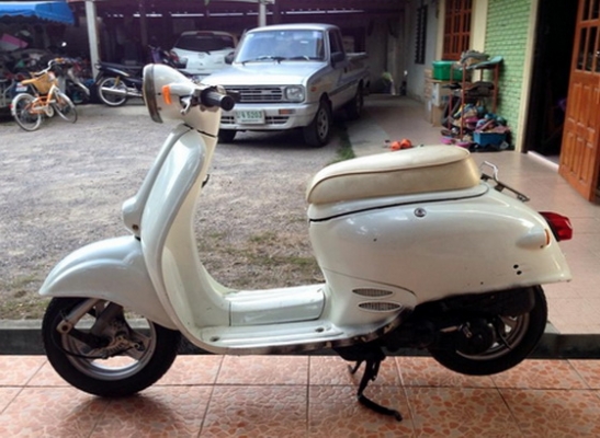 ขาย Honda Giorno เครื่องดีสตาร์ทมือติดง่าย พร้อมใช้