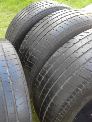 205/55R16  GOODYEAR EAGLE NCT5   มีชุด 4 เส้น  โทร.081-427-3941