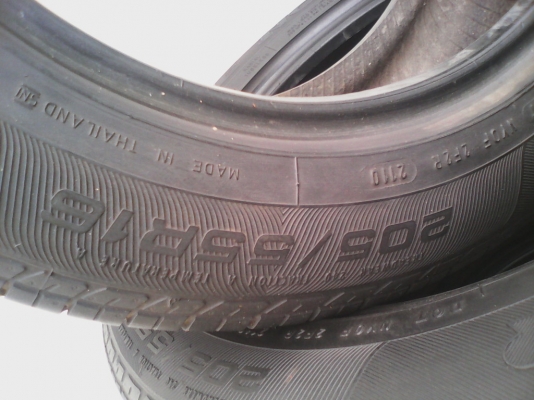 205/55R16  GOODYEAR EAGLE NCT5   มีชุด 4 เส้น  โทร.081-427-3941