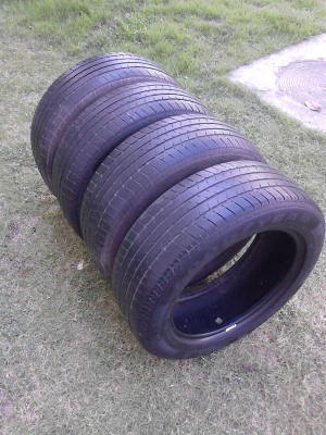 205/55R16  GOODYEAR EAGLE NCT5   มีชุด 4 เส้น  โทร.081-427-3941