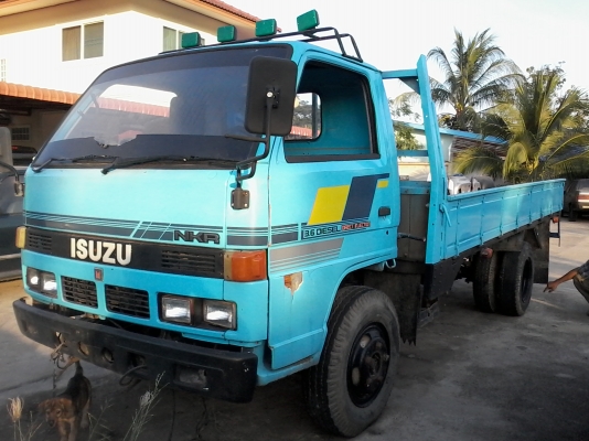 ขายด่วนครับพี่ ISUZU KS เครื่อง 85 แรง เปลี่ยนหัวใหม่ รถสวยครับพอใช้ครับ