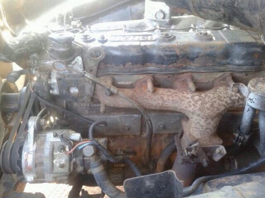 ขายรถบรรทุกน้ำมันหน้ายาว เครื่อง 6BB1-145 แรง โหลดล่าง บรรจุ 12,000 ลิตร