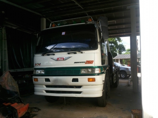 รถฮีโน่ 10 ล้อ ท้ายลาด.  FM2K  260 แรงม้า.  สนใจติดต่อ 081 - 6079515