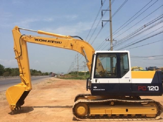 ขายรถแบคโฮ KOMATSU PC120-5 ระบบไฟฟ้าเต็ม รถนอกนำเข้าสภาพสวย มีVDOการทำงานครับ