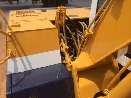 ขายรถแบคโฮ KOMATSU PC120-5 ระบบไฟฟ้าเต็ม รถนอกนำเข้าสภาพสวย มีVDOการทำงานครับ
