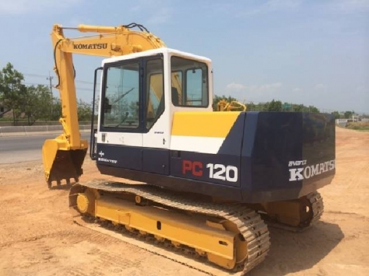 ขายรถแบคโฮ KOMATSU PC120-5 ระบบไฟฟ้าเต็ม รถนอกนำเข้าสภาพสวย มีVDOการทำงานครับ